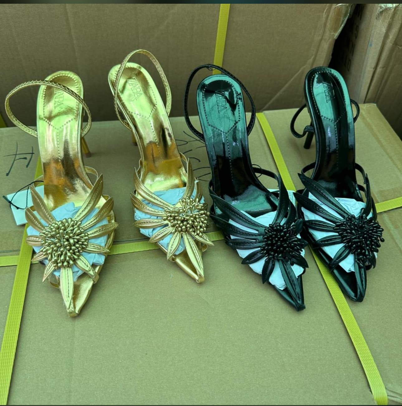Floral pointed heels