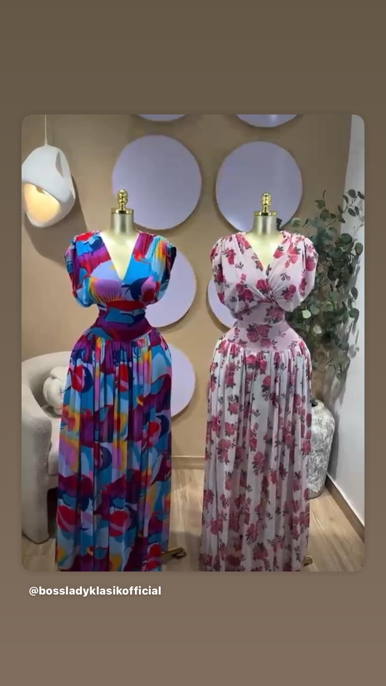 Floral & abstract pleated maxi dress