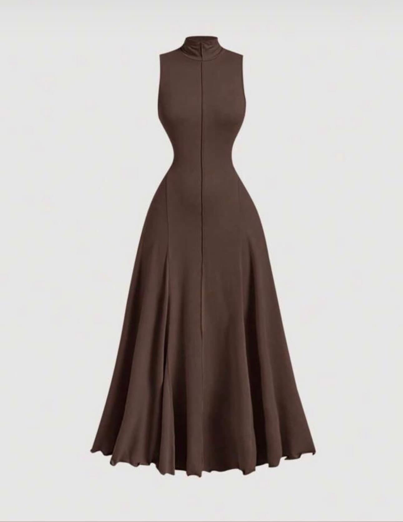 Elegant sleeveless Maxi Dress