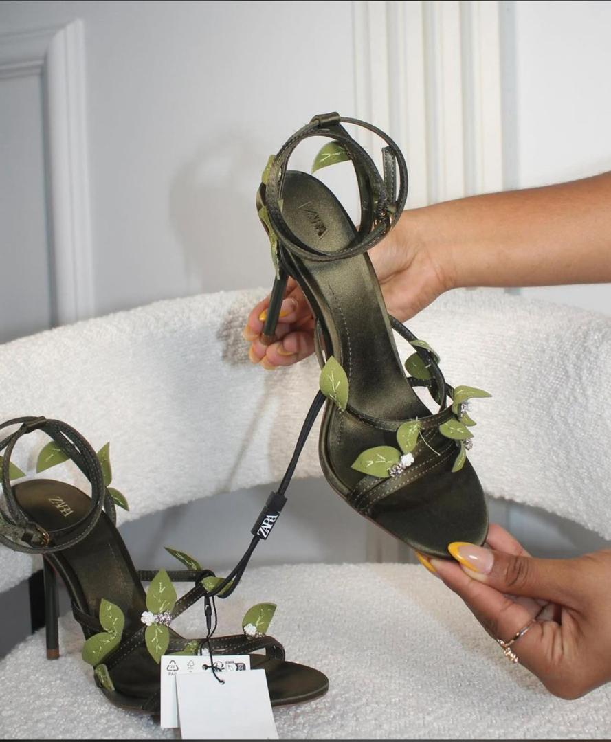 WhatsApp Image 2026-03-10 at 7.03.20 PM Heels - Image 1